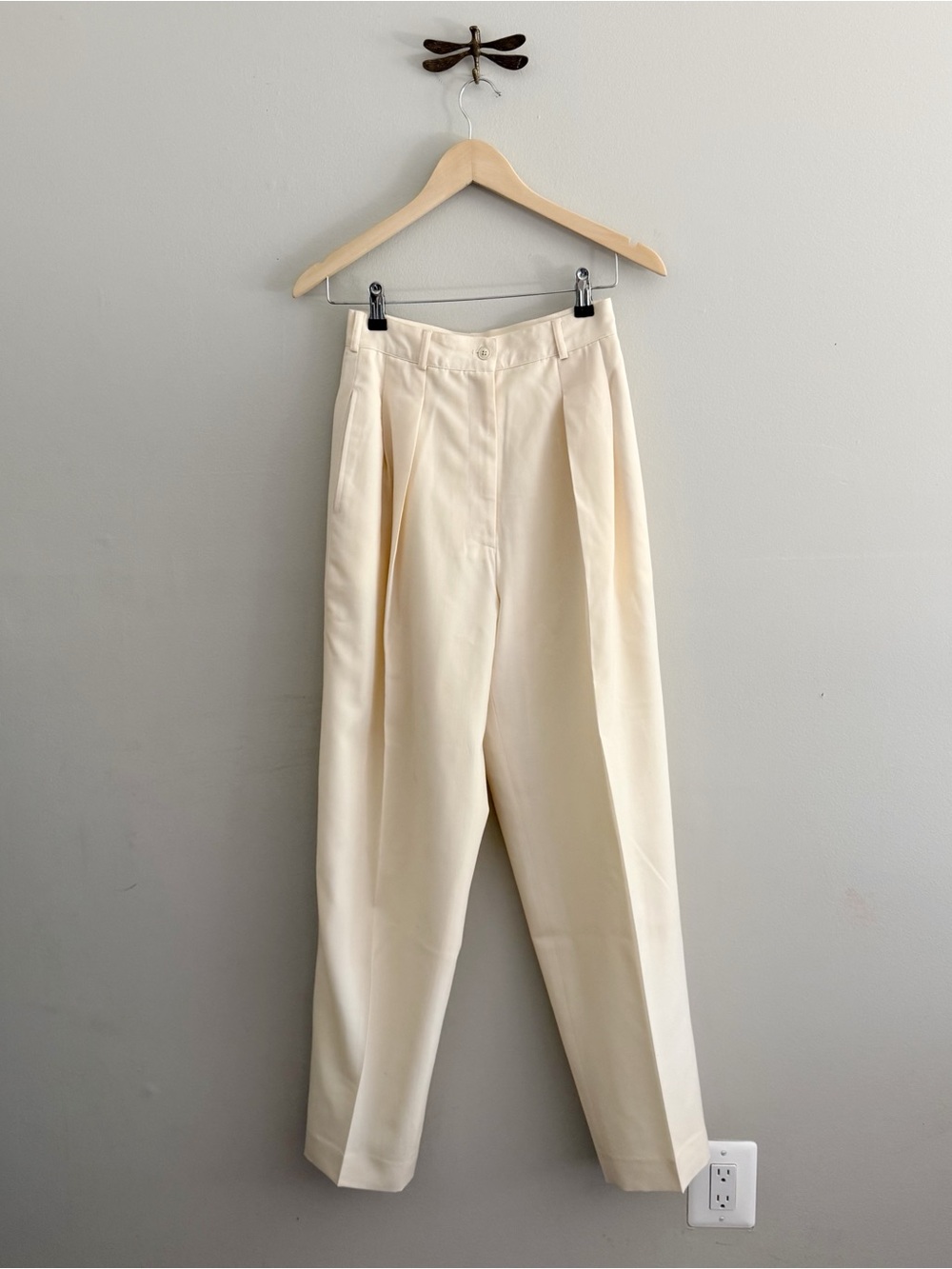 Calvin Klein Vintage High-Waist Wool Cream Pleated Trousers